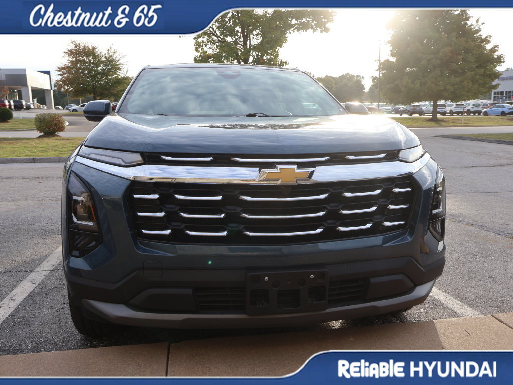 Used 2025 Chevrolet Equinox LT AWD/4WD image 5