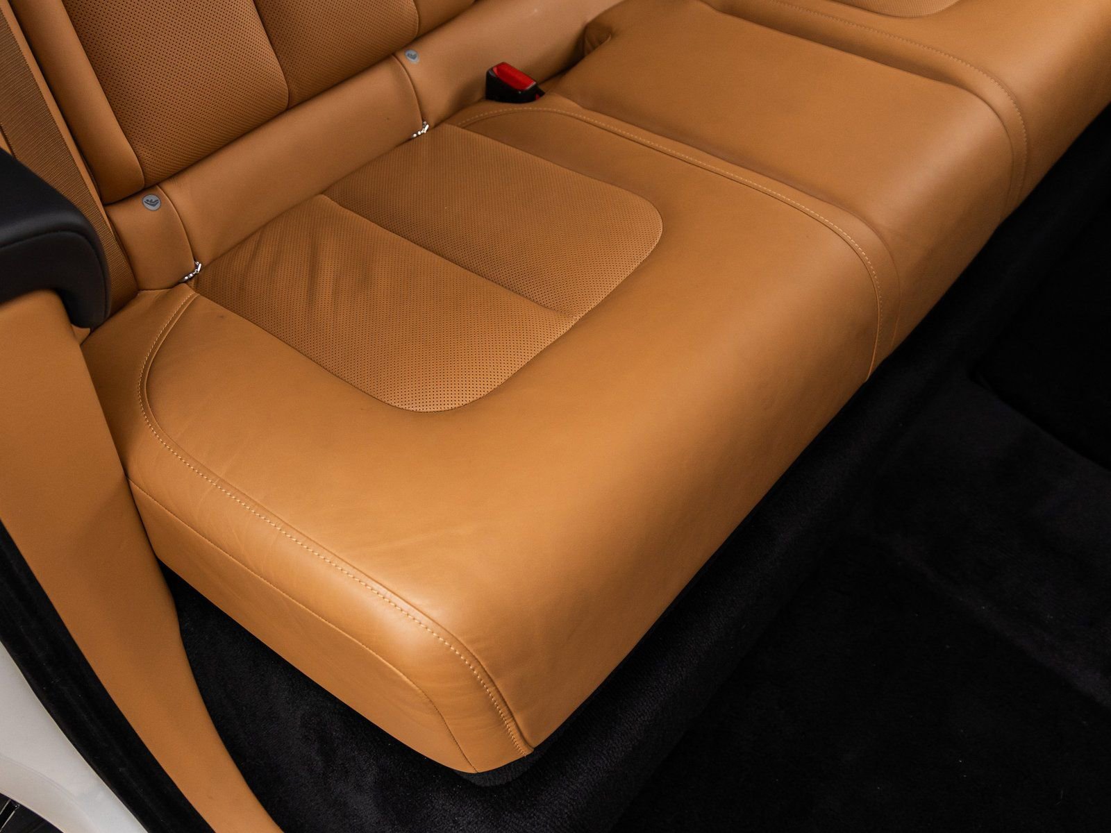 Certified 2022 Rolls-Royce Cullinan image 46