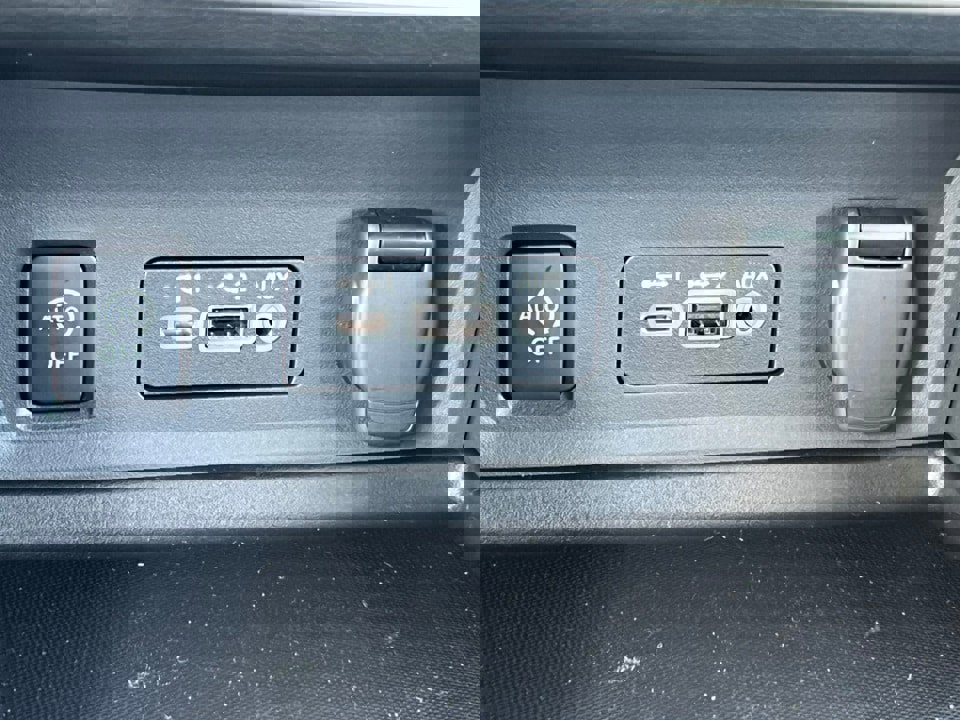 New 2025 Nissan Sentra SV w/ All-Weather Package image 22