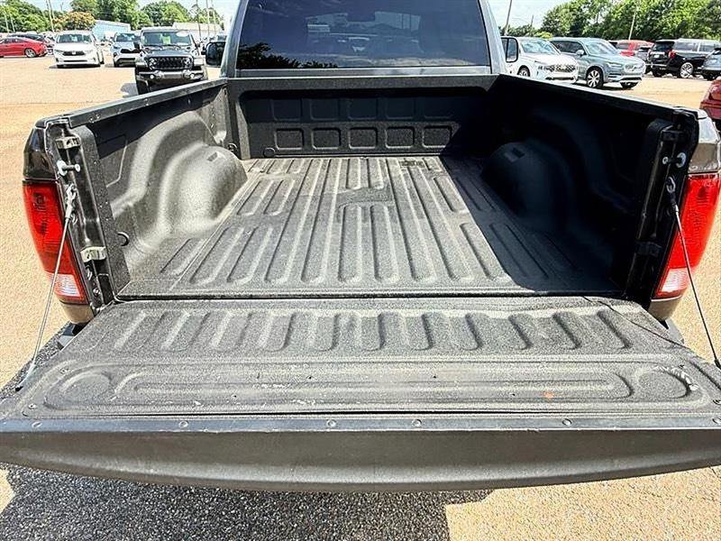 Used 2020 RAM 1500 Express w/ Express Value Package RWD image 13
