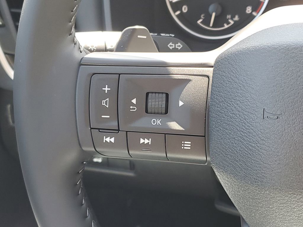 New 2026 Nissan Rogue SV image 15