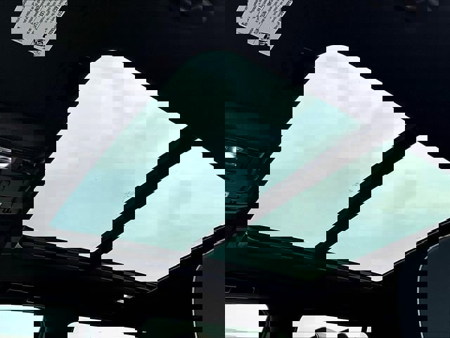 New 2025 Chevrolet Suburban Premier image 15