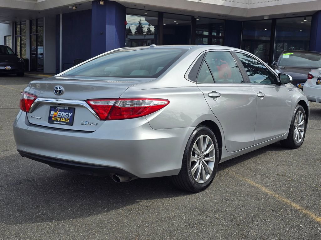 Used 2015 Toyota Camry XLE FWD image 4