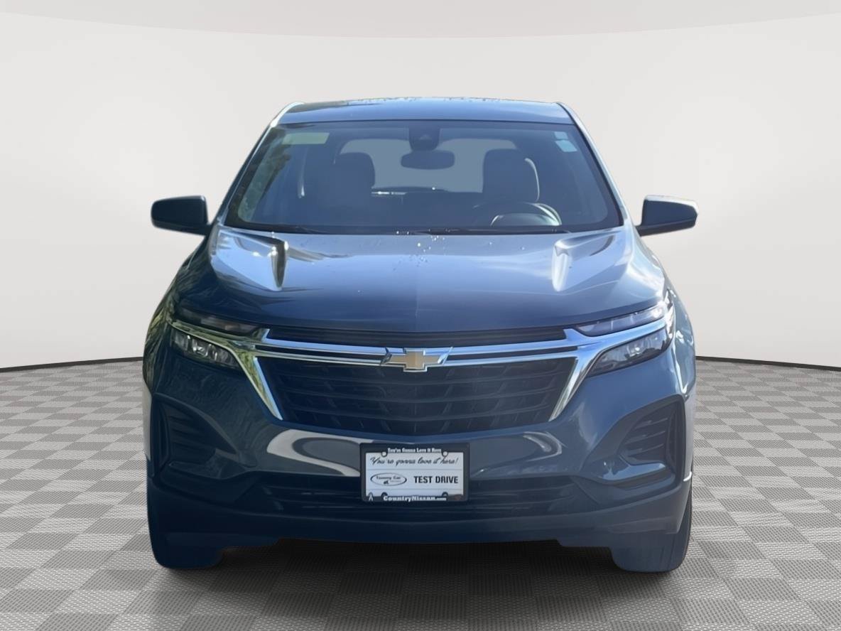 Used 2024 Chevrolet Equinox LS w/ Driver Confidence II Package AWD/4WD image 2