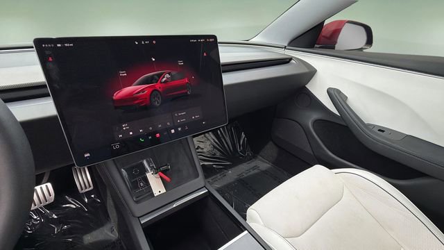 Used 2024 Tesla Model 3 Performance AWD/4WD image 25