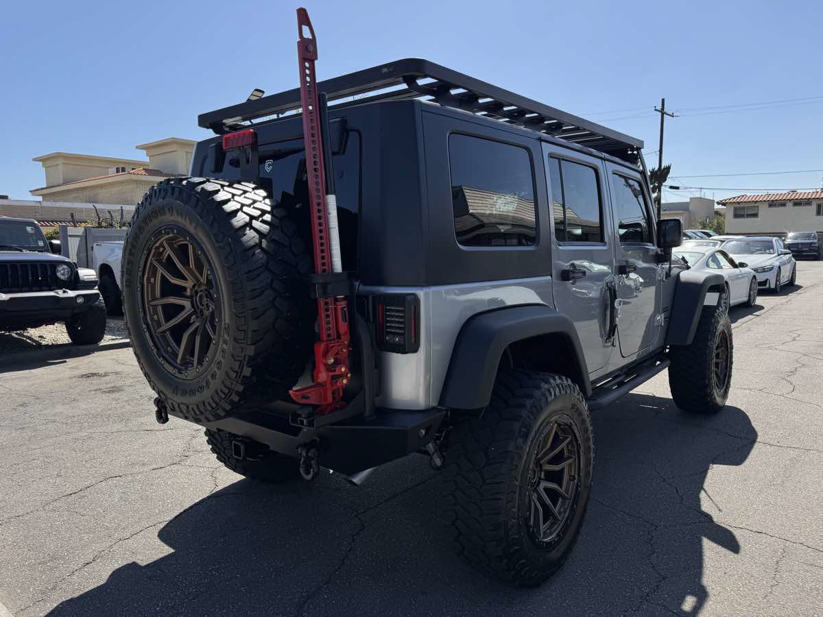 Used 2015 Jeep Wrangler Unlimited Sport AWD/4WD image 8