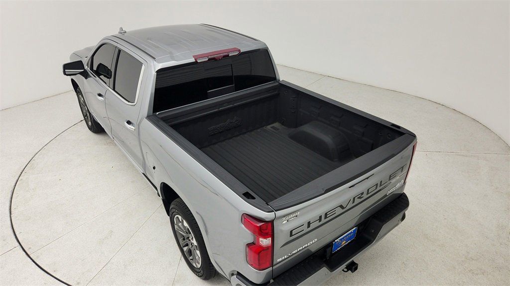 Certified 2023 Chevrolet Silverado 1500 High Country w/ Technology Package image 34
