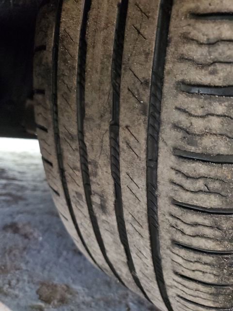 Used 2016 Jeep Cherokee Limited w/ Luxury Group image 29