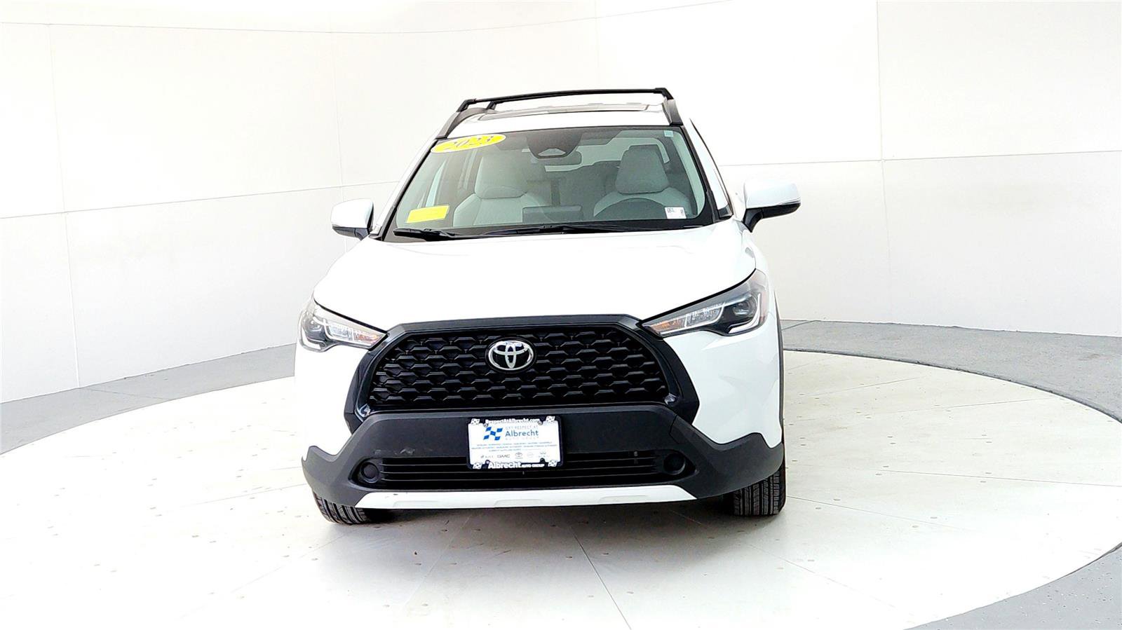 Certified 2023 Toyota Corolla Cross LE image 2