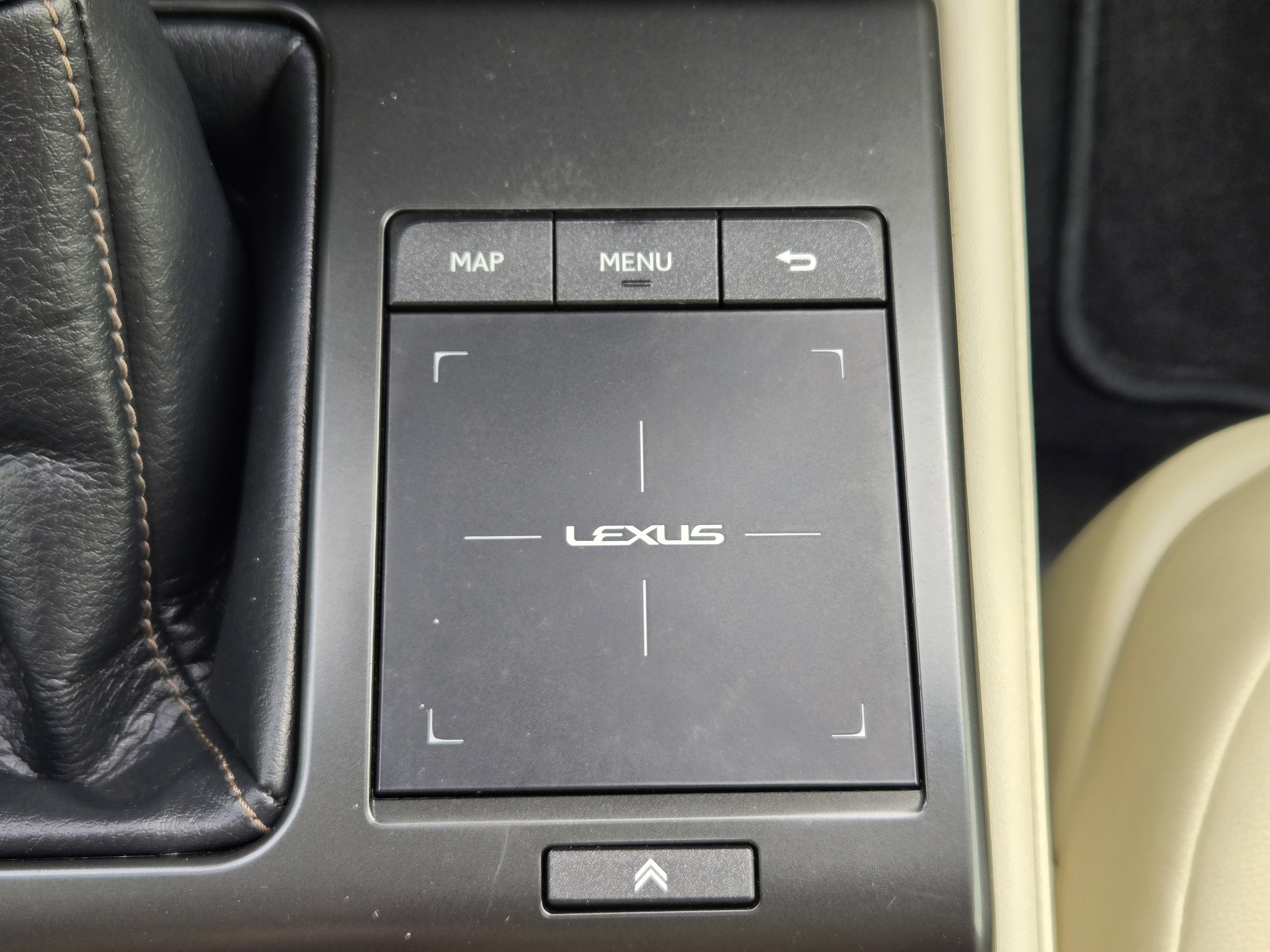 Used 2023 Lexus GX 460 Premium w/ Premium Package AWD/4WD image 27