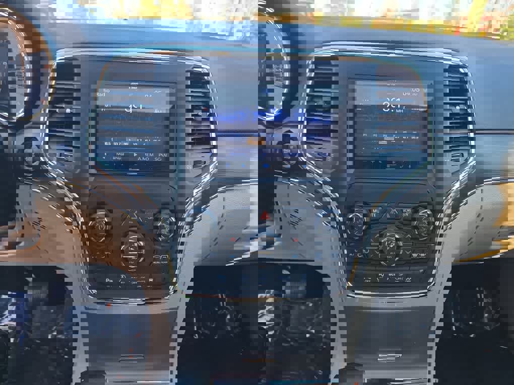 Used 2020 Jeep Grand Cherokee Limited image 18