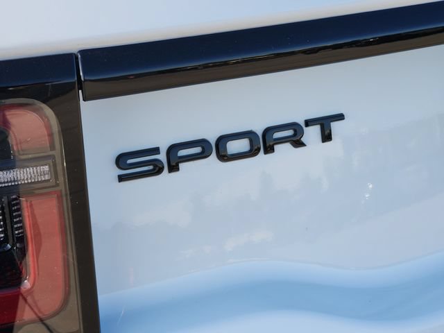 New 2026 Land Rover Discovery Sport Landmark AWD/4WD image 11