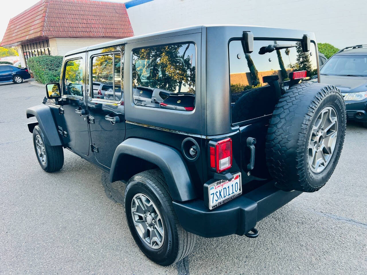 Used 2014 Jeep Wrangler Unlimited Sport w/ Quick Order Package 24S AWD/4WD image 4