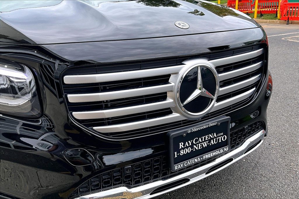 Used 2026 Mercedes-Benz GLB 250 4MATIC image 30