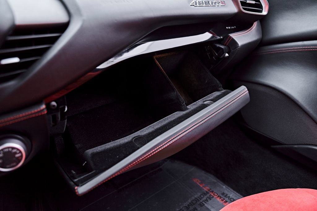 Used 2018 Ferrari 488 GTB RWD image 85