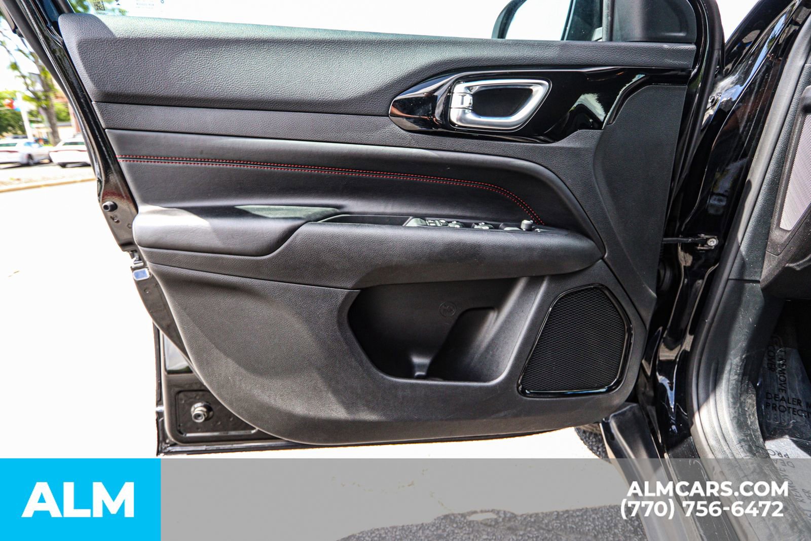 Used 2024 Jeep Compass Trailhawk image 53