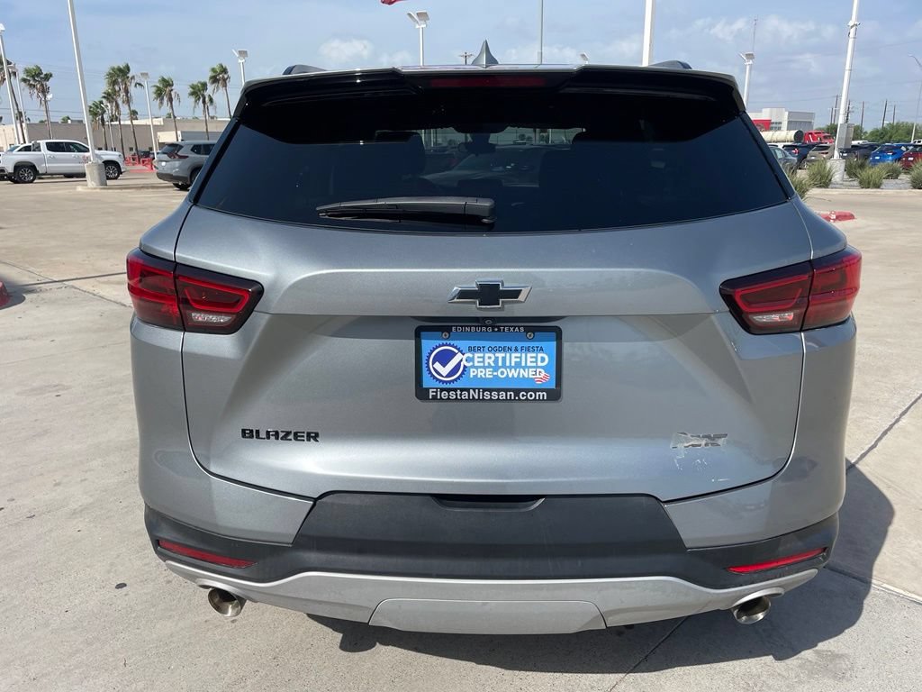 Used 2024 Chevrolet Blazer LT w/ Midnight/Sport Edition FWD image 6