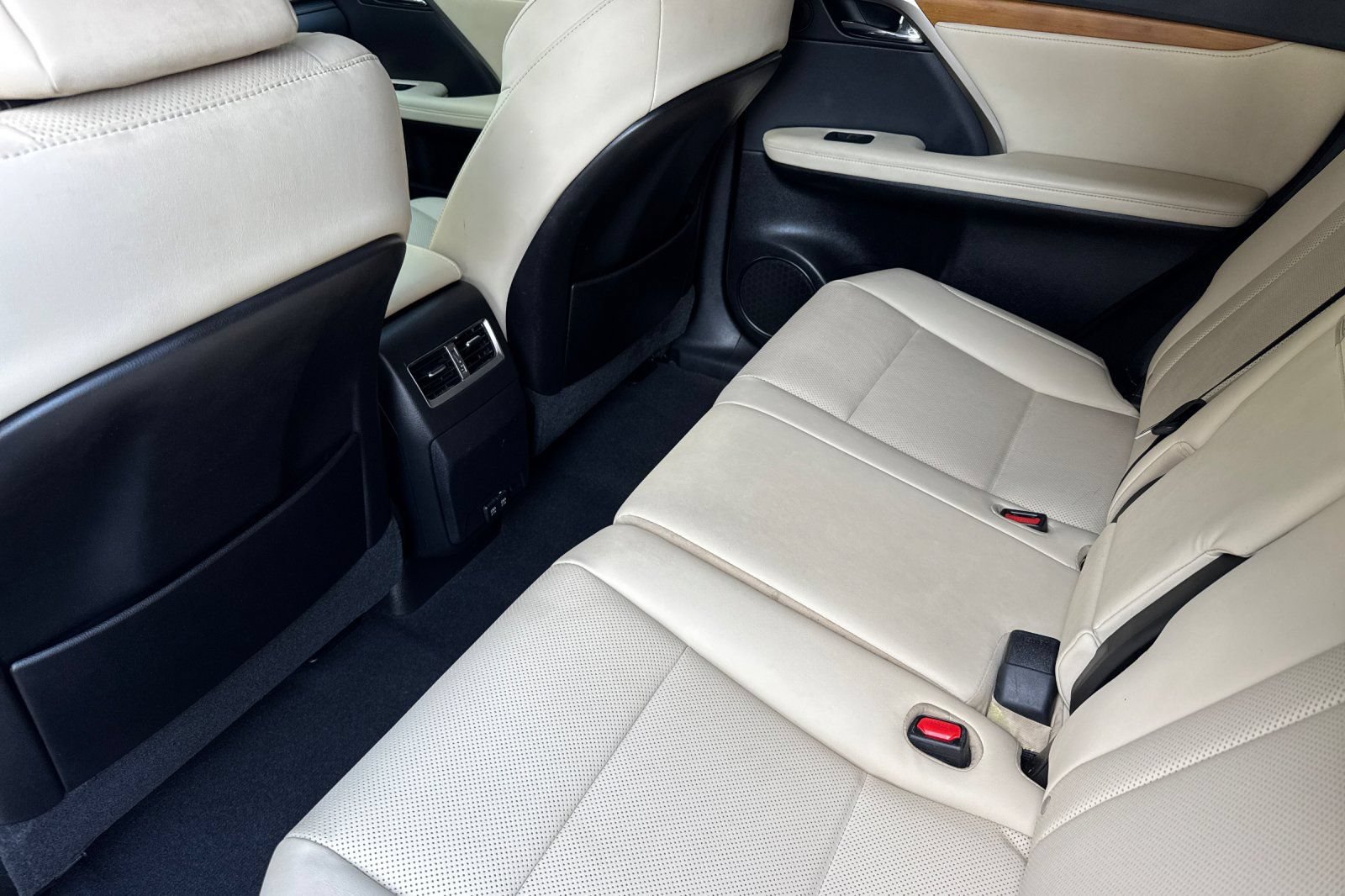 Used 2022 Lexus RX 350 FWD w/ Premium Package image 13