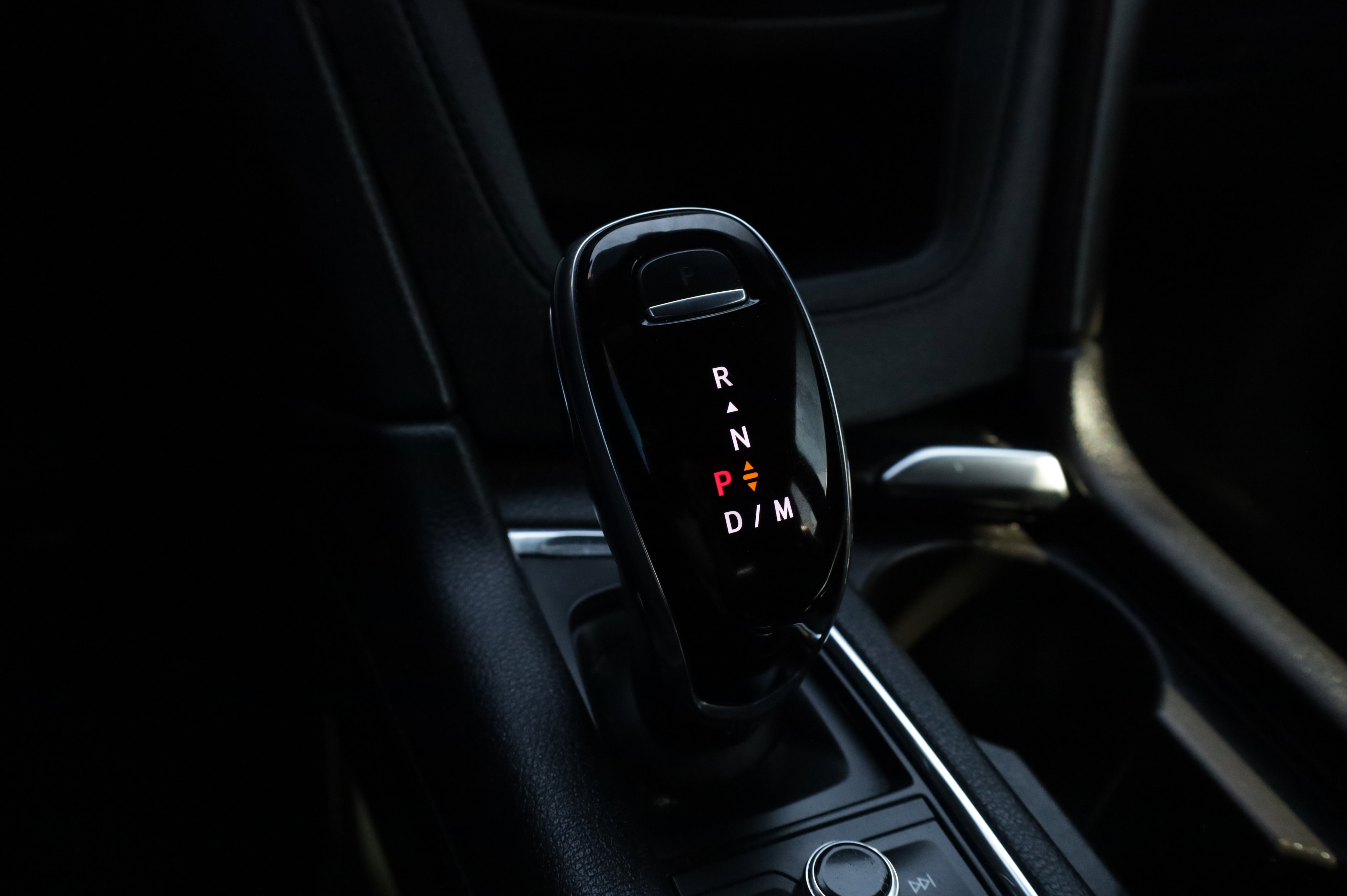 Used 2022 Cadillac XT5 Premium Luxury w/ Technology Package AWD/4WD image 11