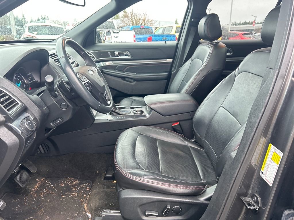 Certified 2017 Ford Explorer Sport w/ Equipment Group 401A image 5