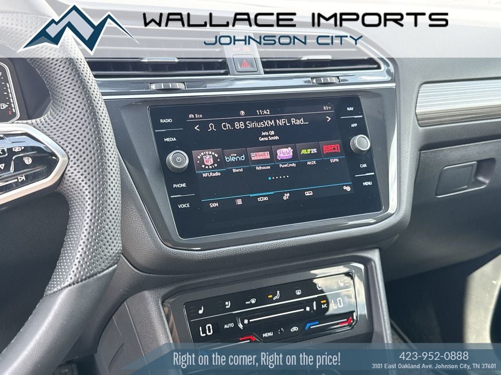 Certified 2024 Volkswagen Tiguan SEL R-Line AWD/4WD image 24