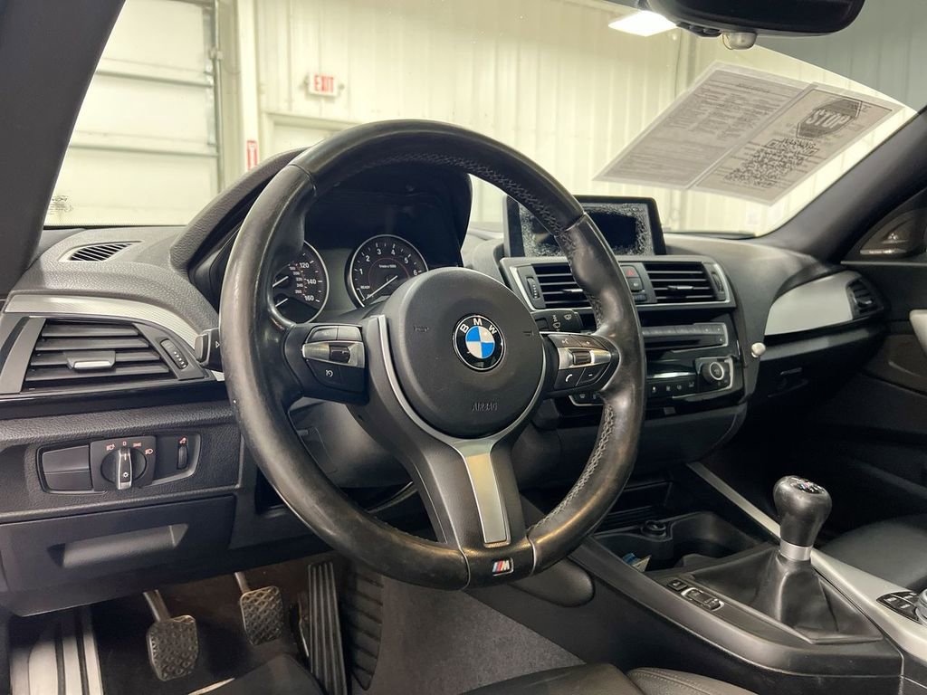 Used 2016 BMW M235i Coupe RWD image 10