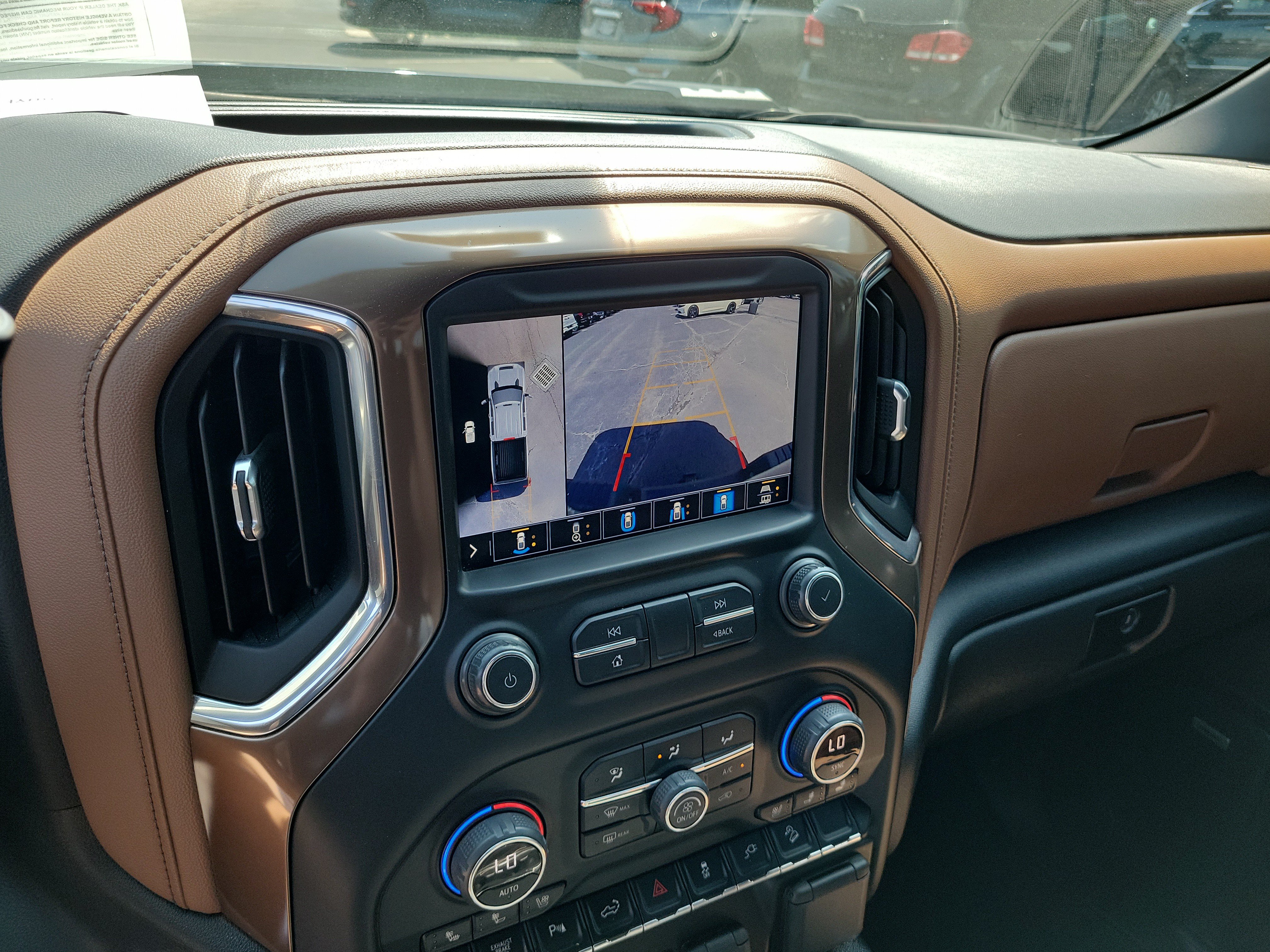 Used 2021 Chevrolet Silverado 3500 High Country AWD/4WD image 28