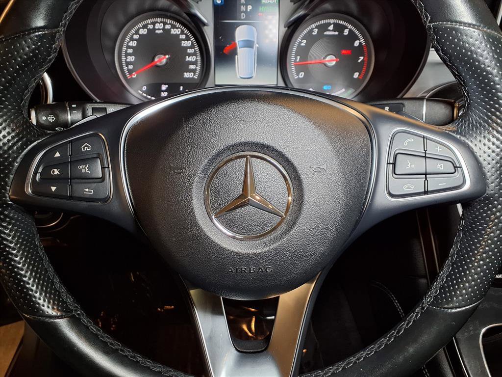Used 2019 Mercedes-Benz GLC 350e 4MATIC image 9