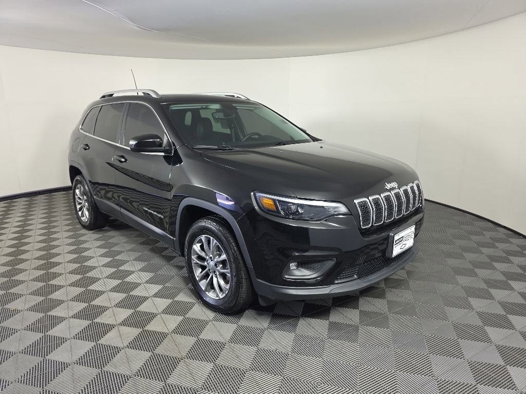 Used 2019 Jeep Cherokee Latitude Plus w/ Comfort/Convenience Group AWD/4WD image 7