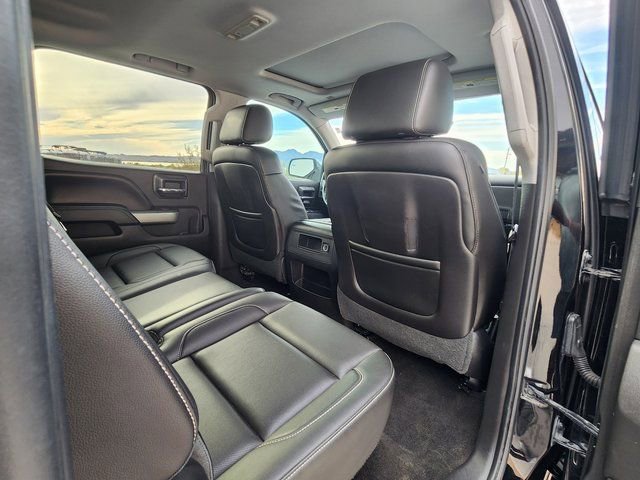 Used 2015 Chevrolet Silverado 1500 LTZ Z71 w/ LTZ Plus Package AWD/4WD image 17