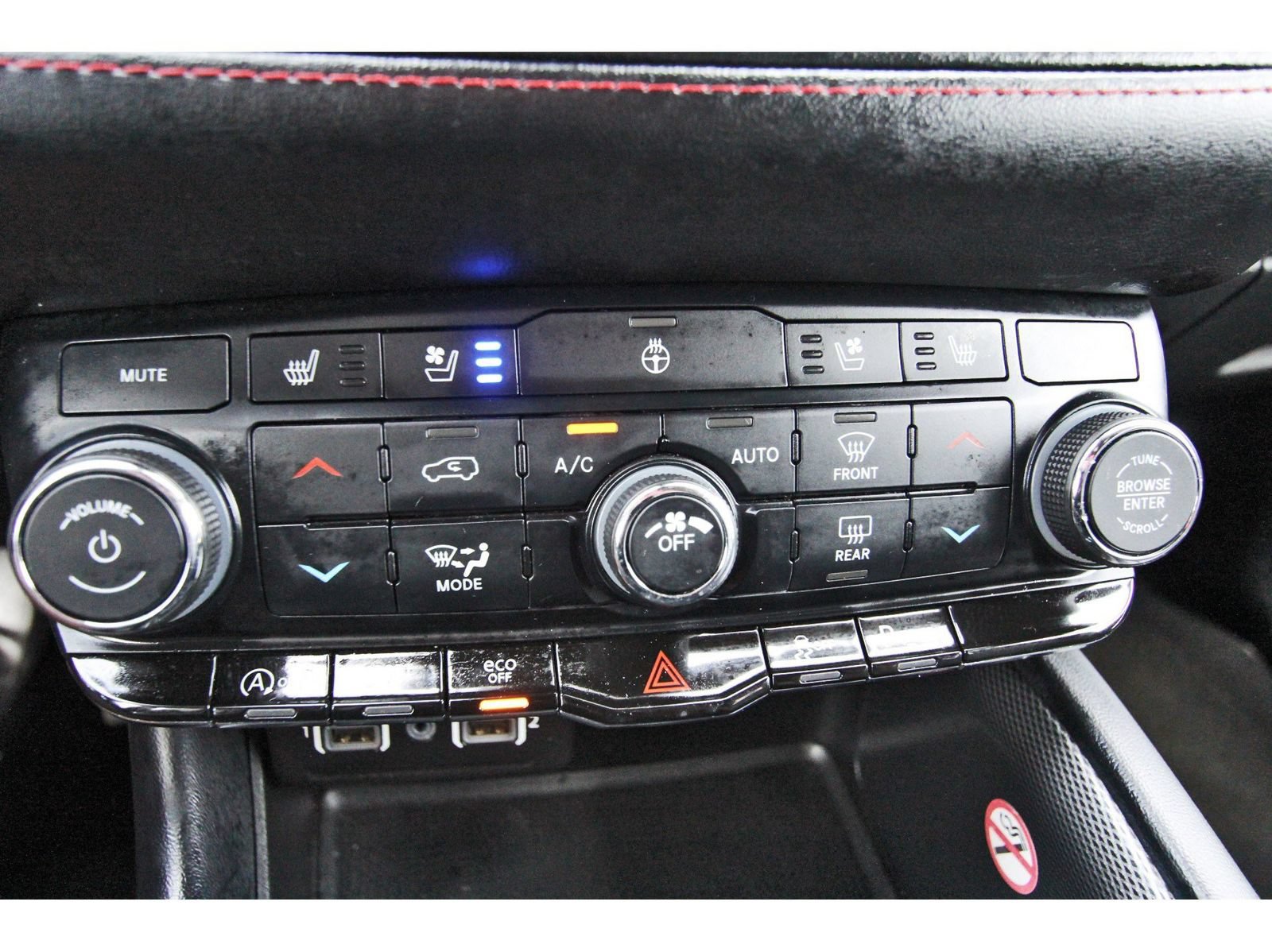 Used 2024 Dodge Durango GT AWD/4WD image 29