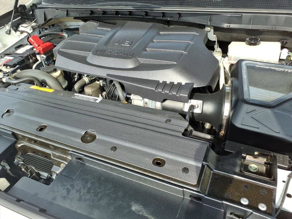 Used 2021 Nissan Titan SV AWD/4WD image 35