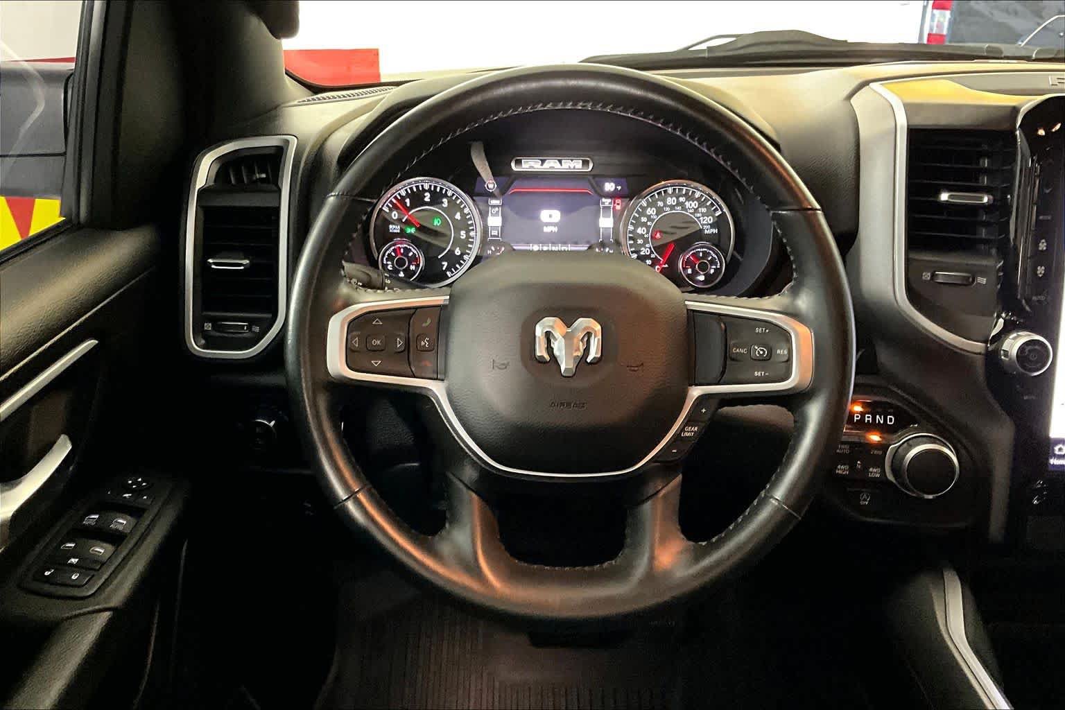 Used 2023 RAM 1500 Big Horn AWD/4WD image 6