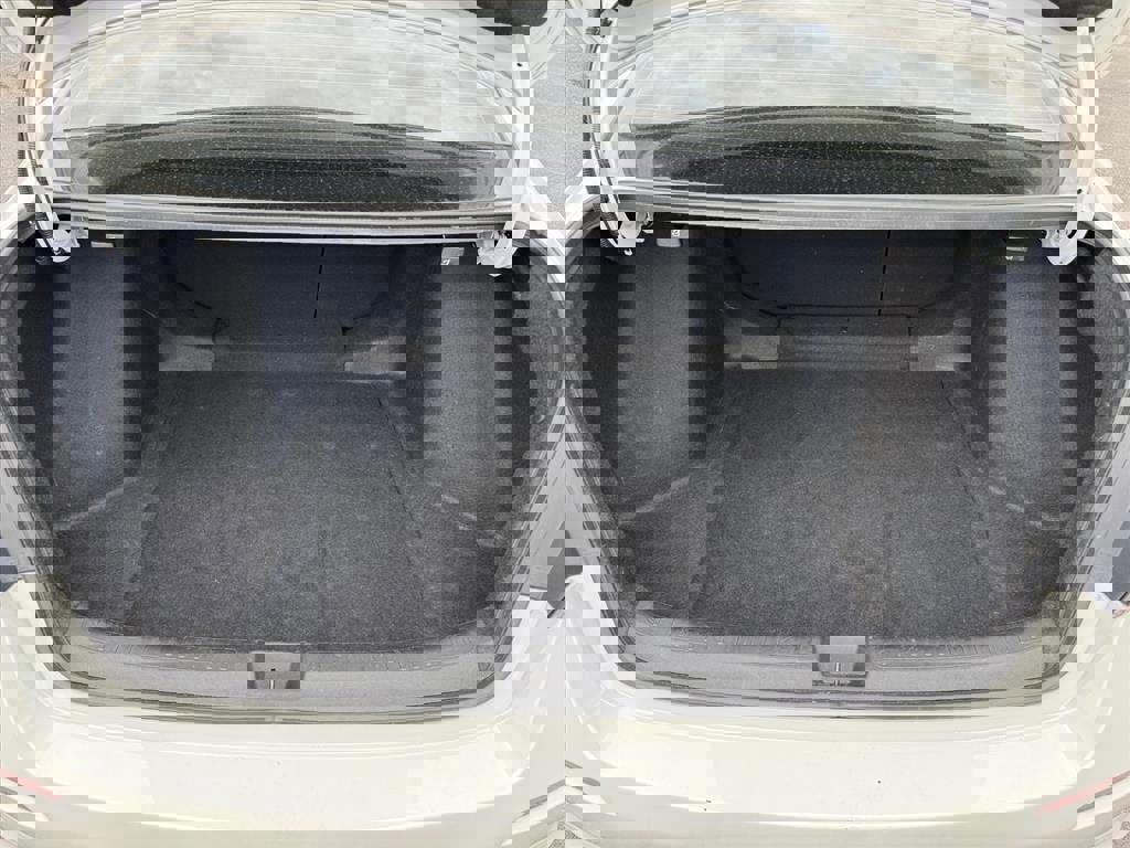 Used 2022 Honda Civic Touring image 14