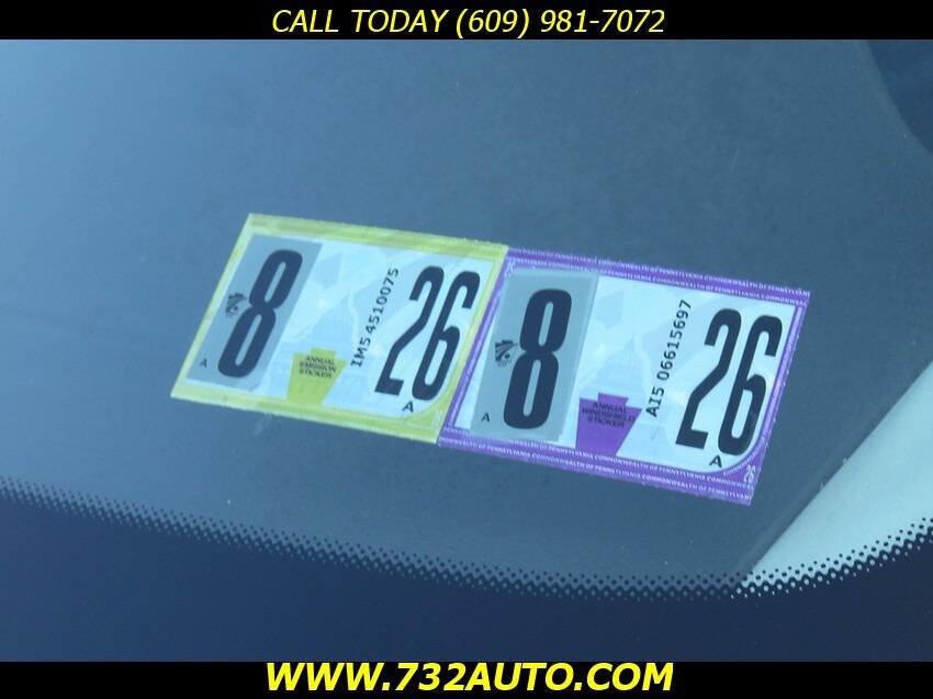 Used 2009 Cadillac DTS w/ Sun And Sound Package FWD image 33