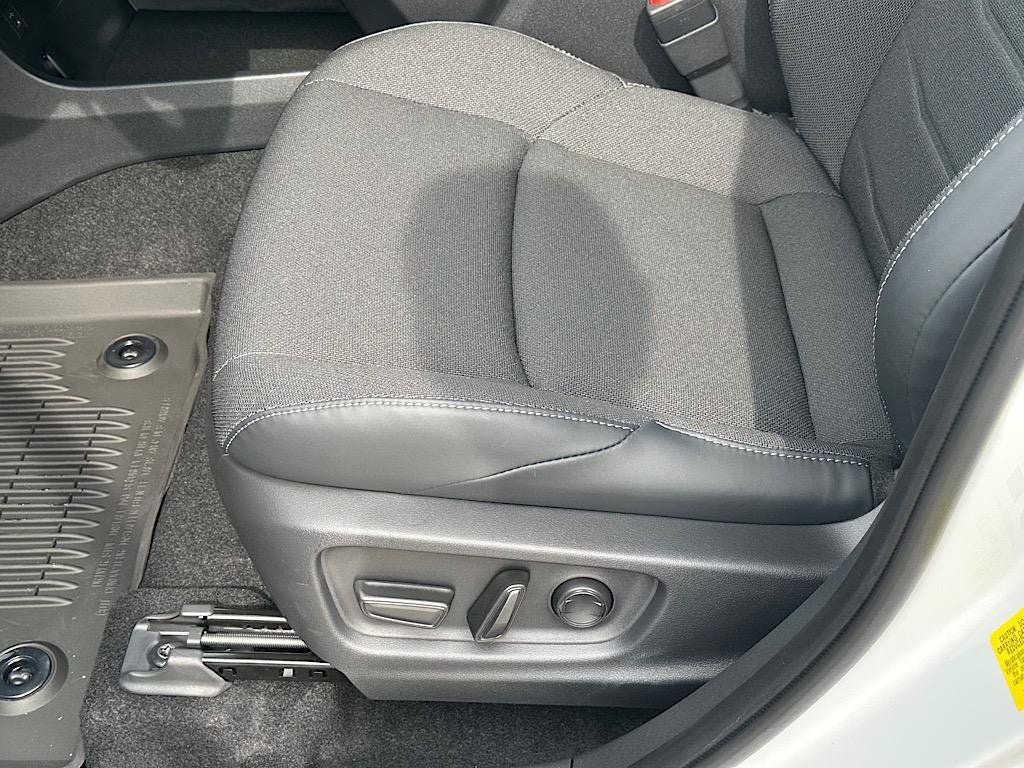 New 2026 Toyota C-HR AWD/4WD image 8