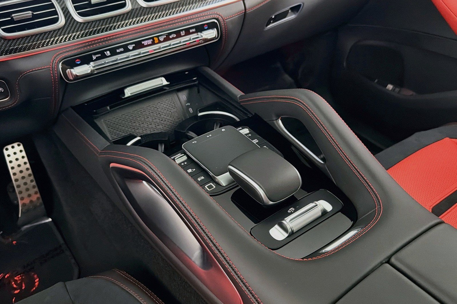 New 2026 Mercedes-Benz GLE 53 AMG 4MATIC Coupe image 5