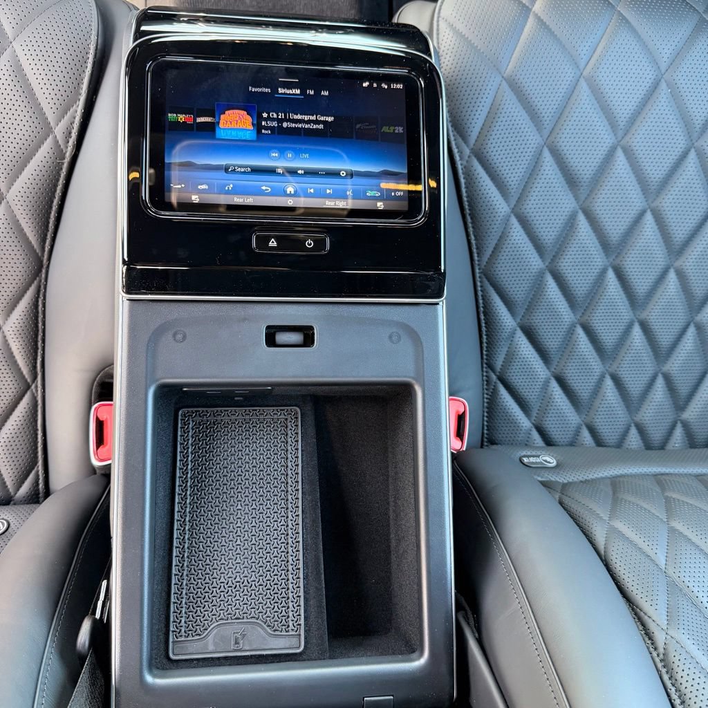 Used 2024 Mercedes-Benz S 580 4MATIC Sedan image 24