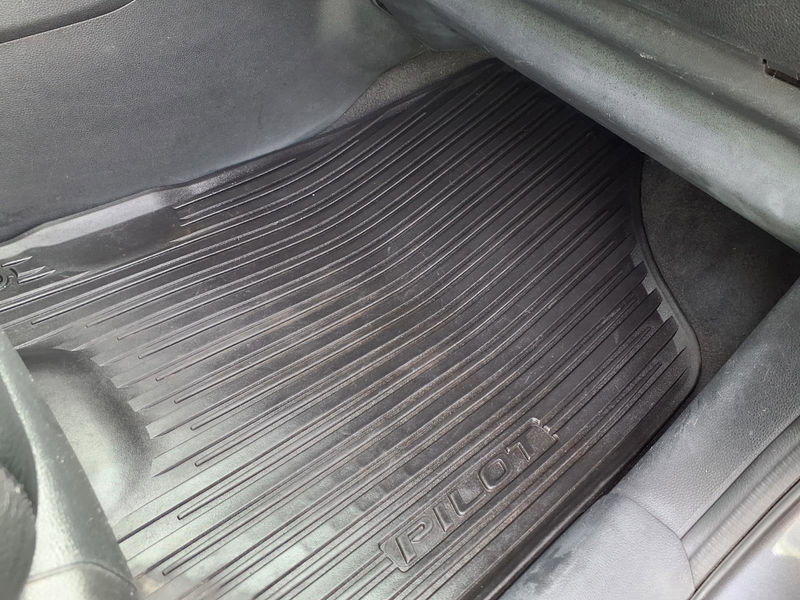 Used 2017 Honda Pilot Elite image 30