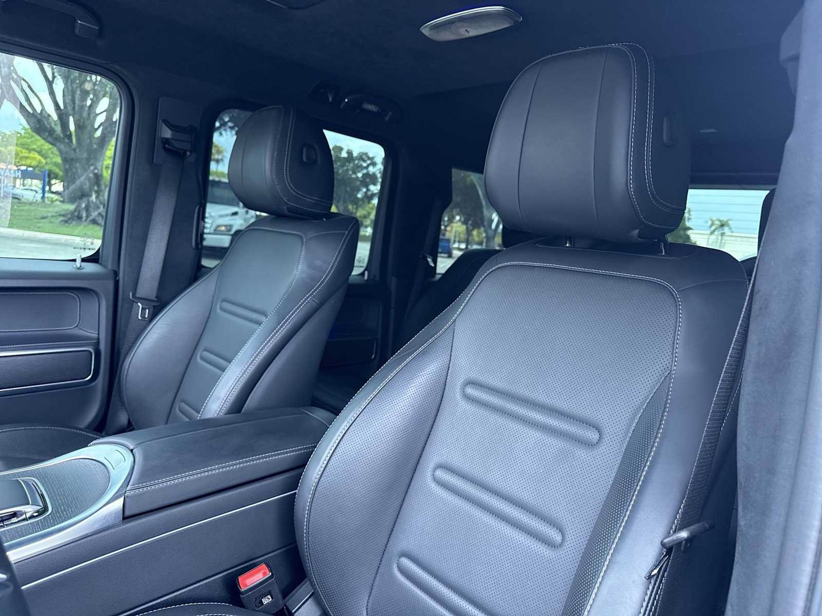 Used 2025 Mercedes-Benz G 550 image 14