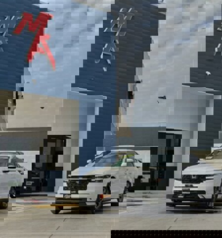 Used 2023 Honda Accord EX image 1