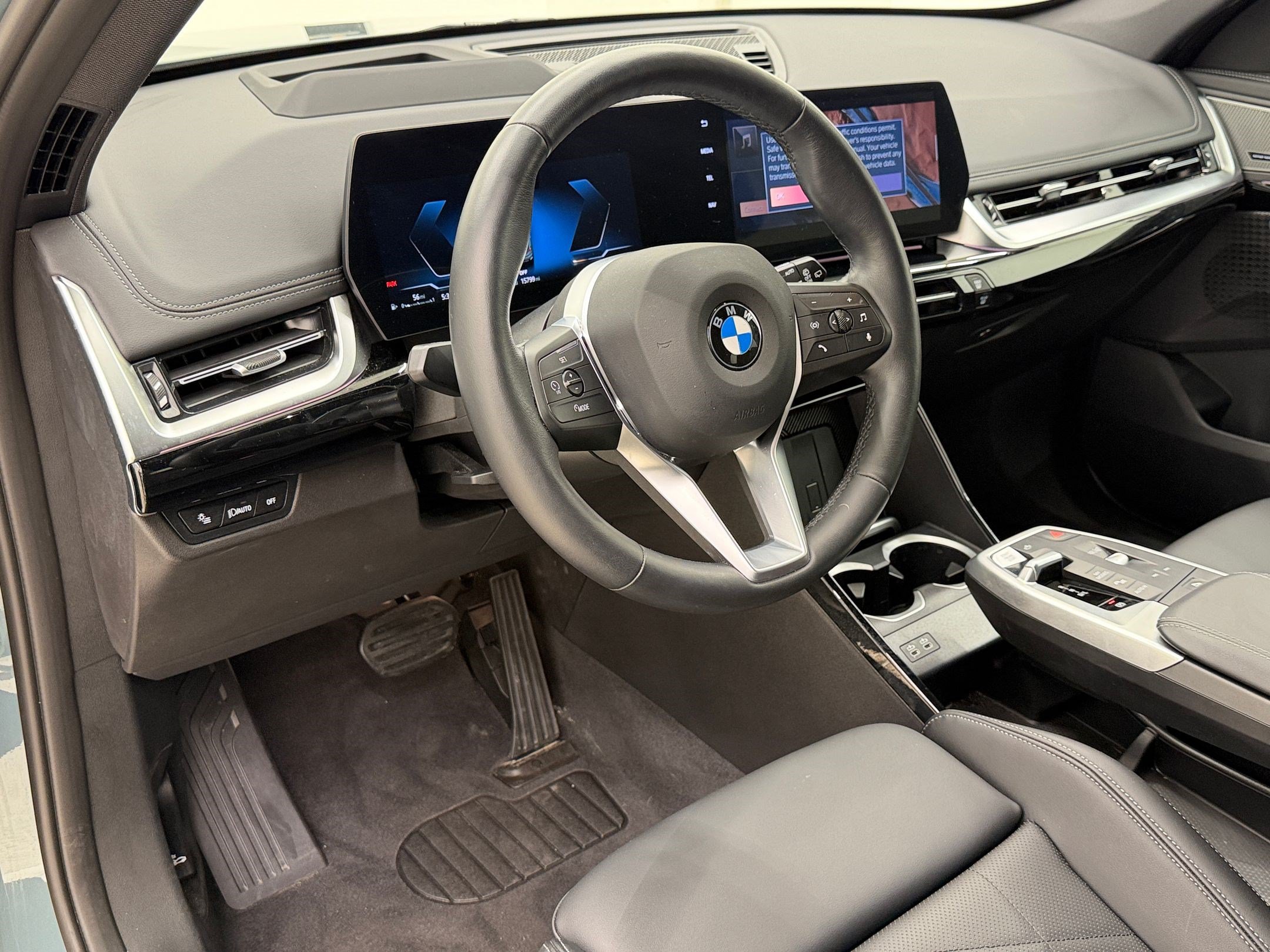 Used 2026 BMW X1 xDrive28i AWD/4WD image 4