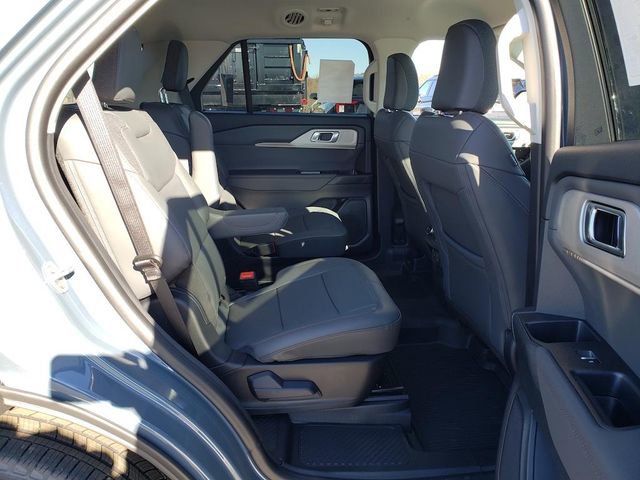 New 2026 Ford Explorer Active image 27