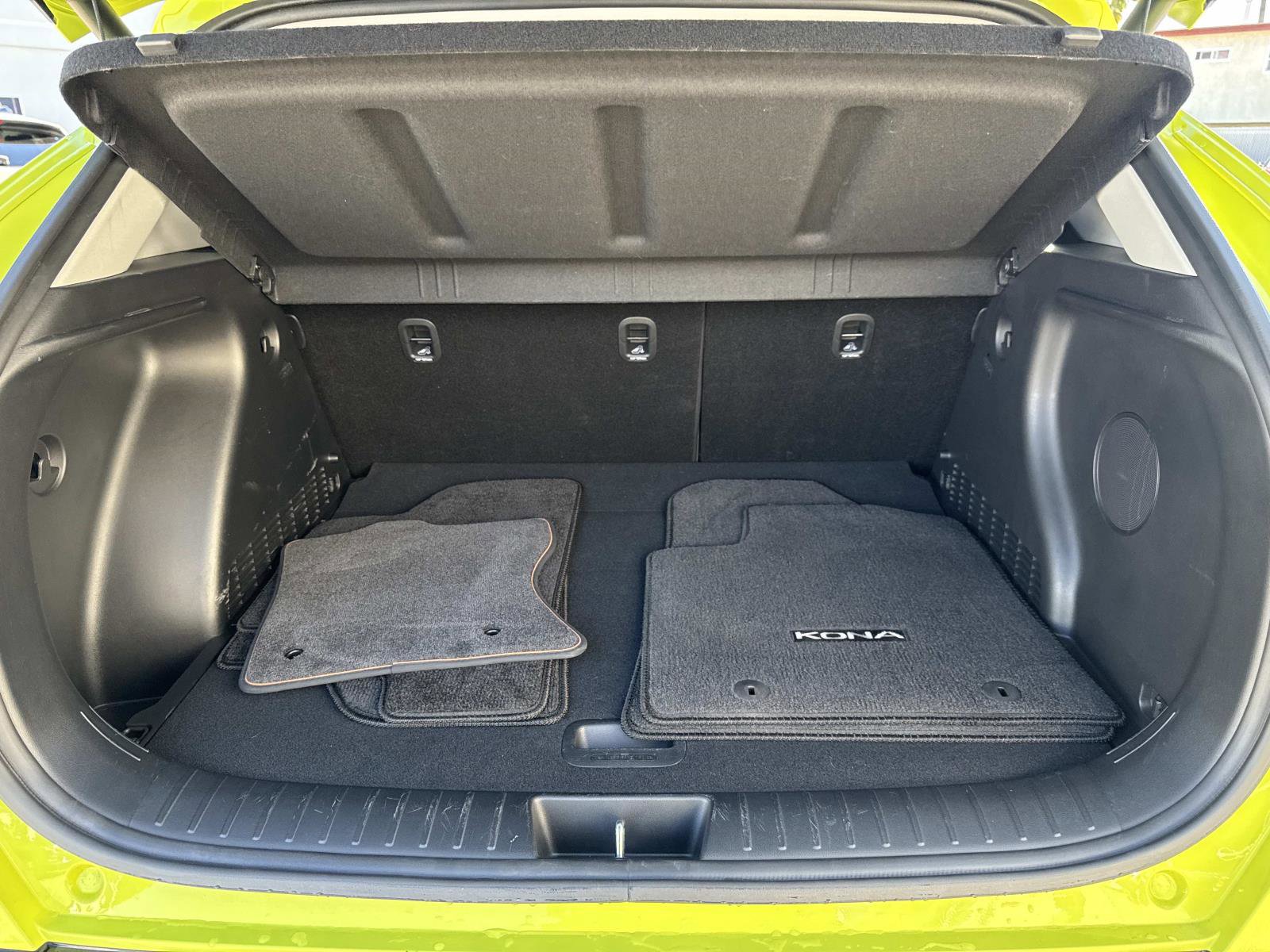 Used 2024 Hyundai Kona Limited image 5