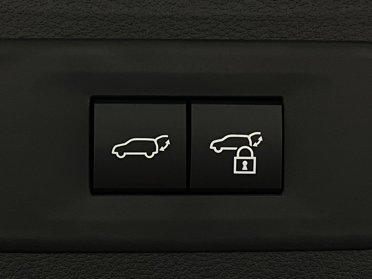 New 2026 Lexus TX 500h AWD image 7