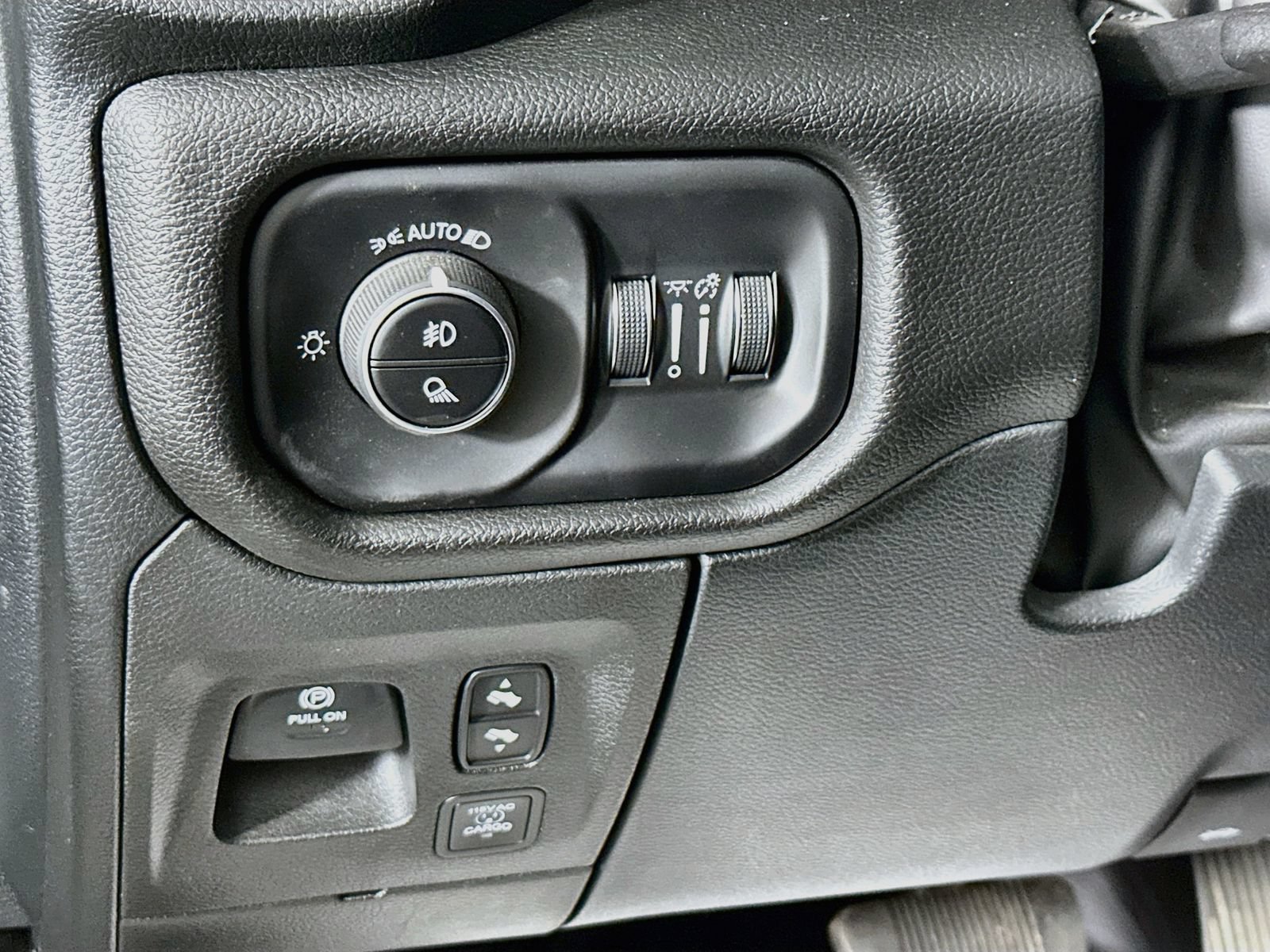 Used 2025 RAM 1500 Rebel w/ Rebel Level 2 Equipment Group AWD/4WD image 11