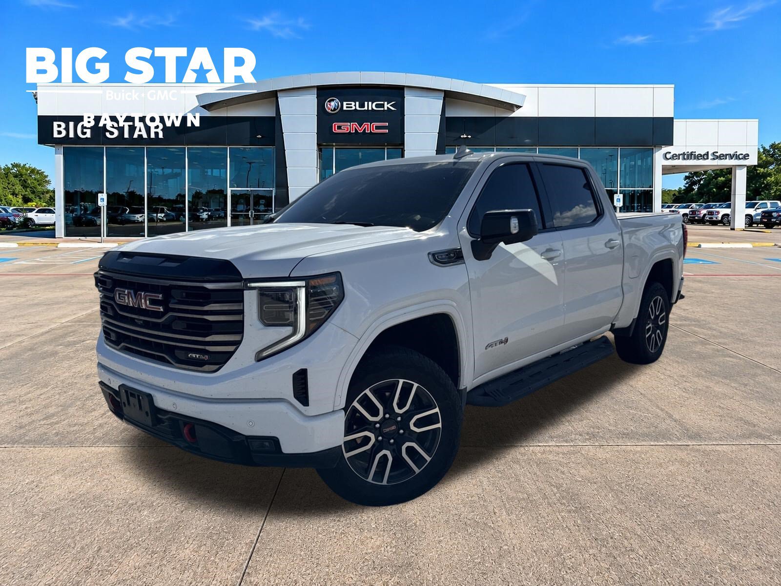 Used 2025 GMC Sierra 1500 AT4 w/ AT4 Premium Package
