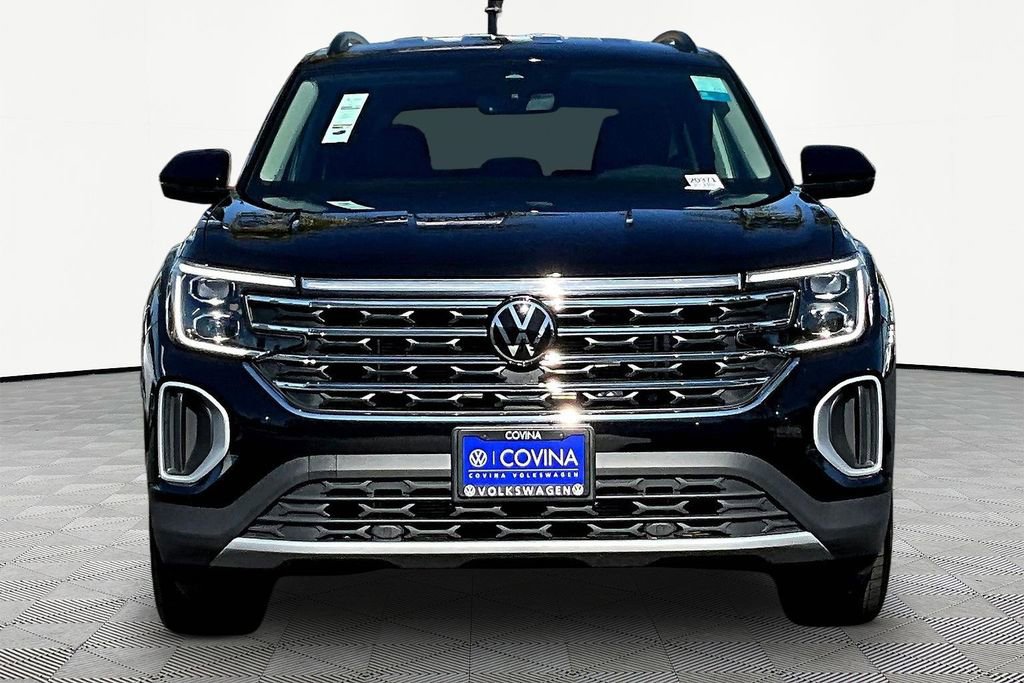 New 2026 Volkswagen Atlas SE image 2