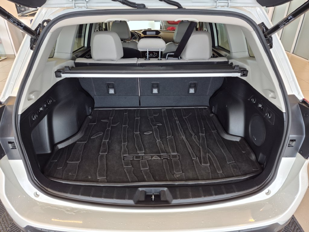 Used 2022 Subaru Forester Limited AWD/4WD image 26