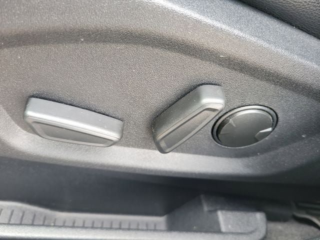 Certified 2024 Ford Edge Titanium AWD/4WD image 6